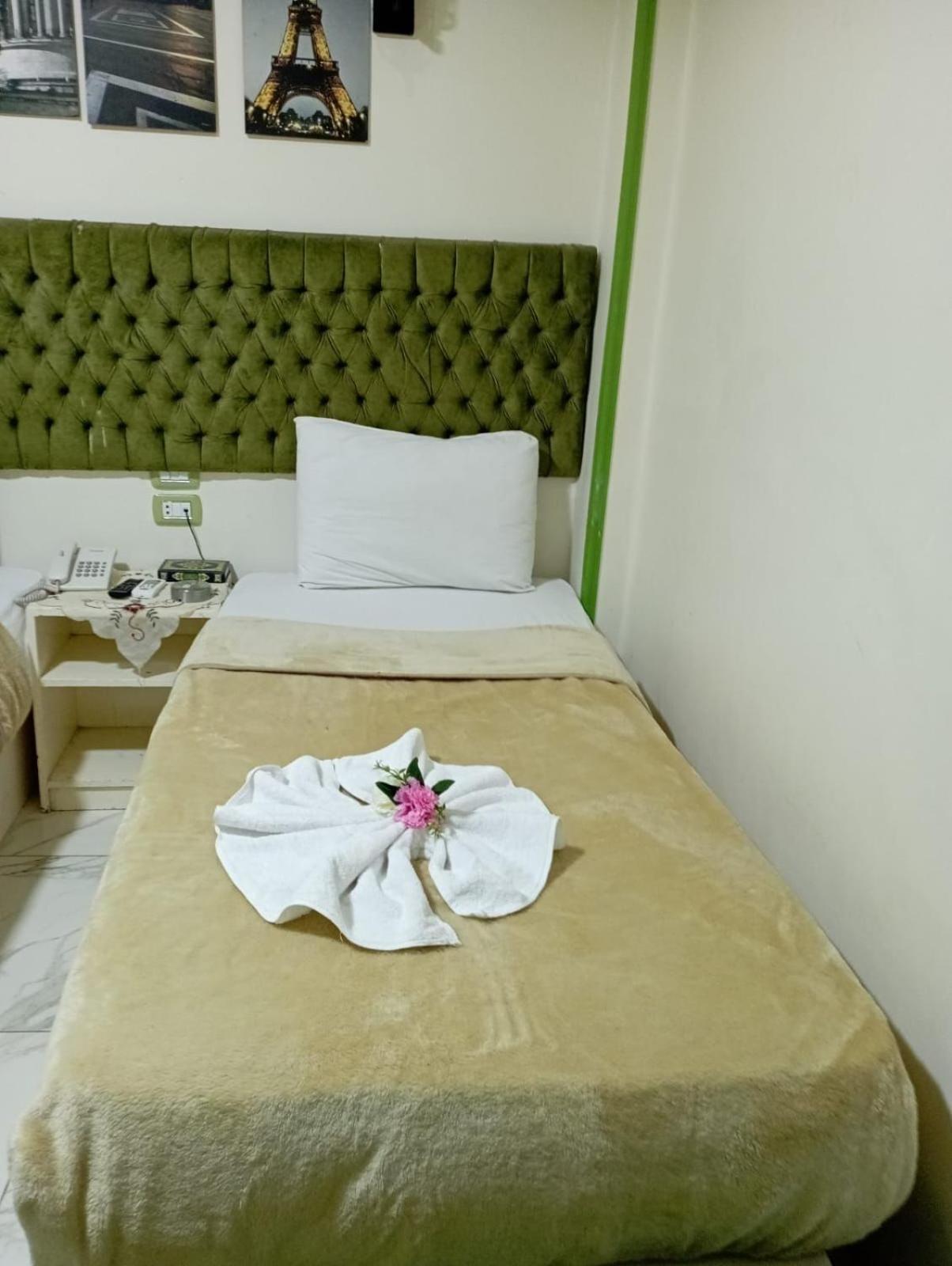 Salvatore Room With Simple Breakfast- Al Dokki Giza Dış mekan fotoğraf